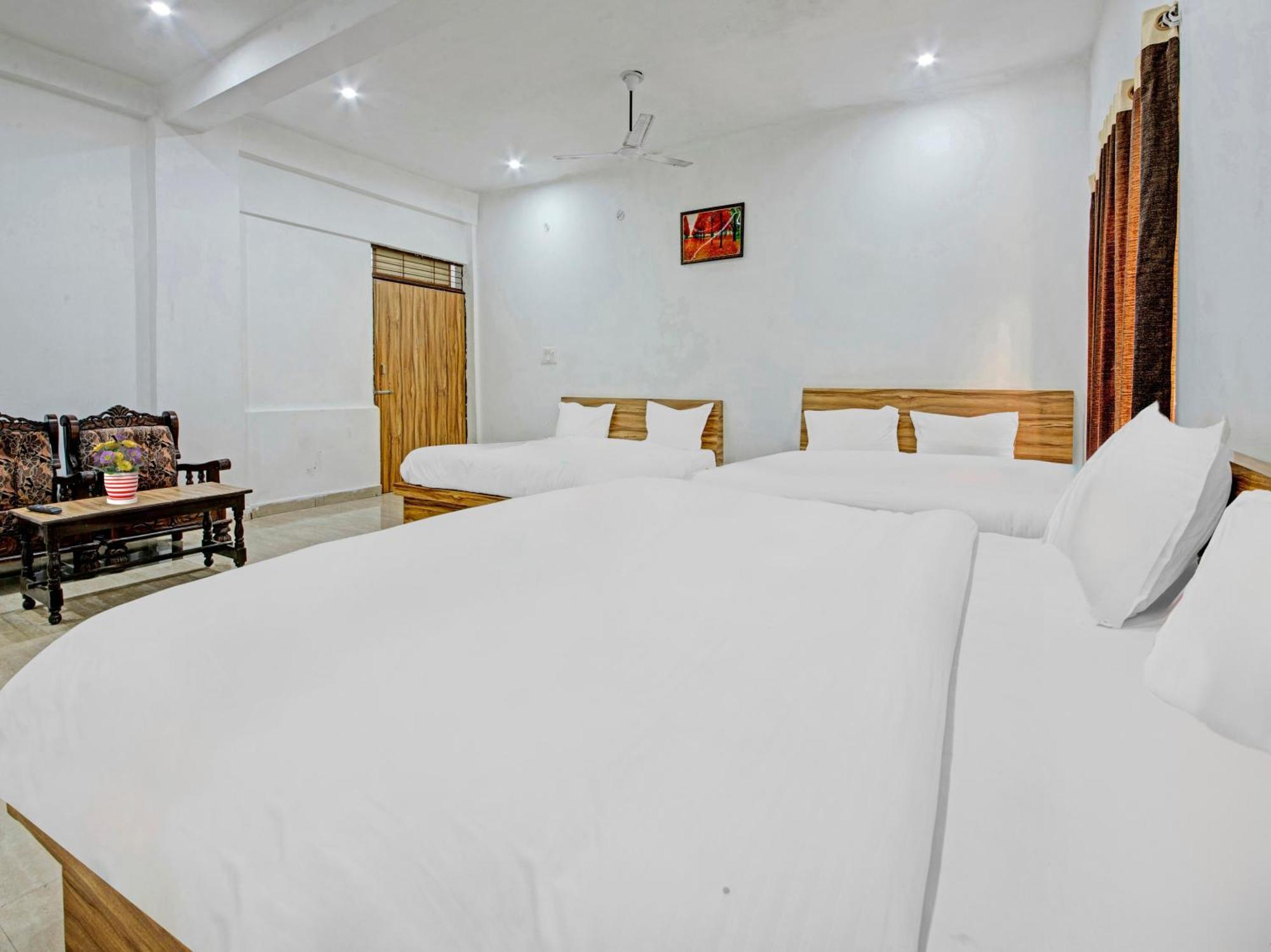 Hotel Kailasha Uttarkashi Экстерьер фото
