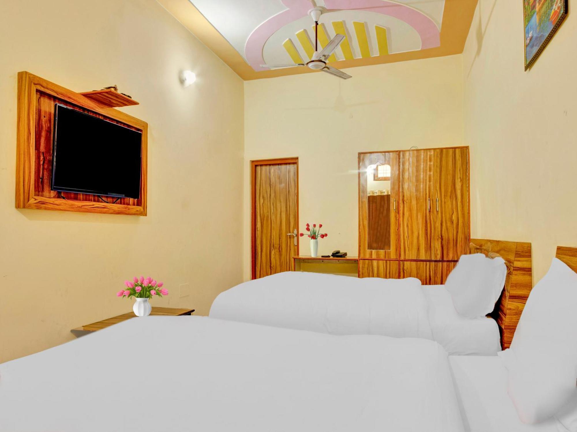 Hotel Kailasha Uttarkashi Экстерьер фото