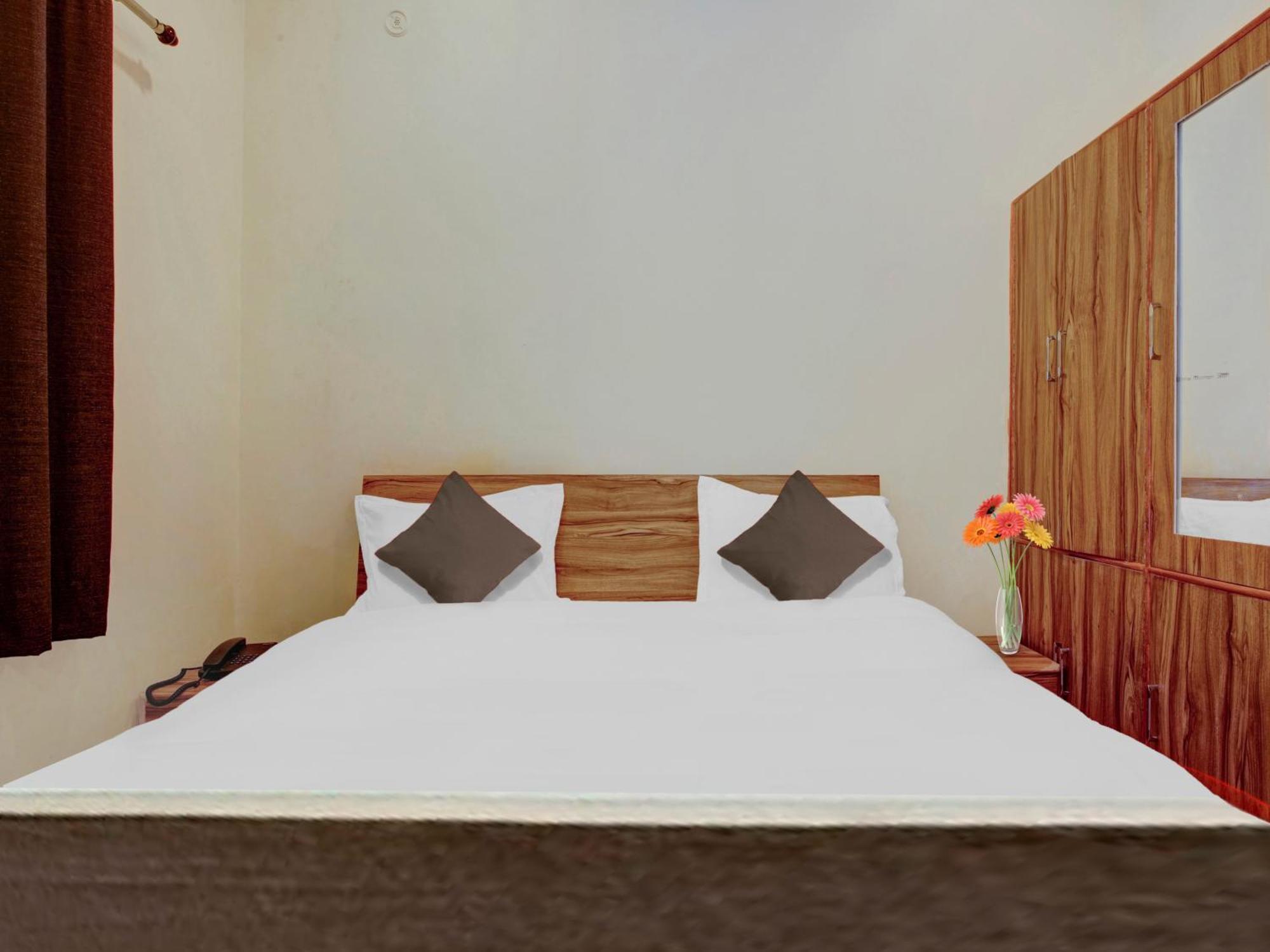 Hotel Kailasha Uttarkashi Экстерьер фото
